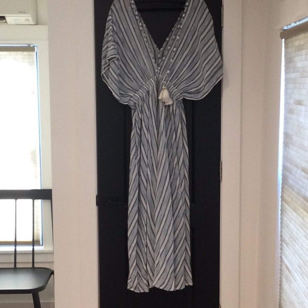 BELL White and Gray Sleeveless Sundress with V-Neck for Resort Wear